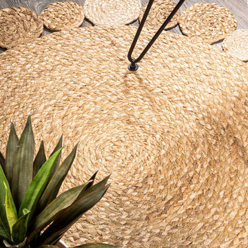 Eden Round Area Rug